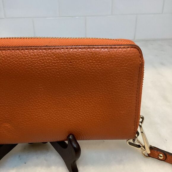 Michael Kors Jet Set Full Zip Continental Pebbled Leather Wristlet Wallet - Picture 6 of 13